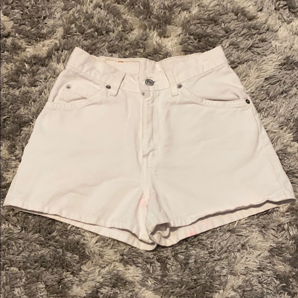 Women’s Levi Shorts